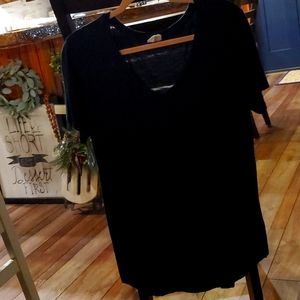 Black slouch t-shirt